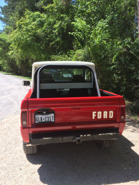 1966 Red/White Ford Bronco half cab