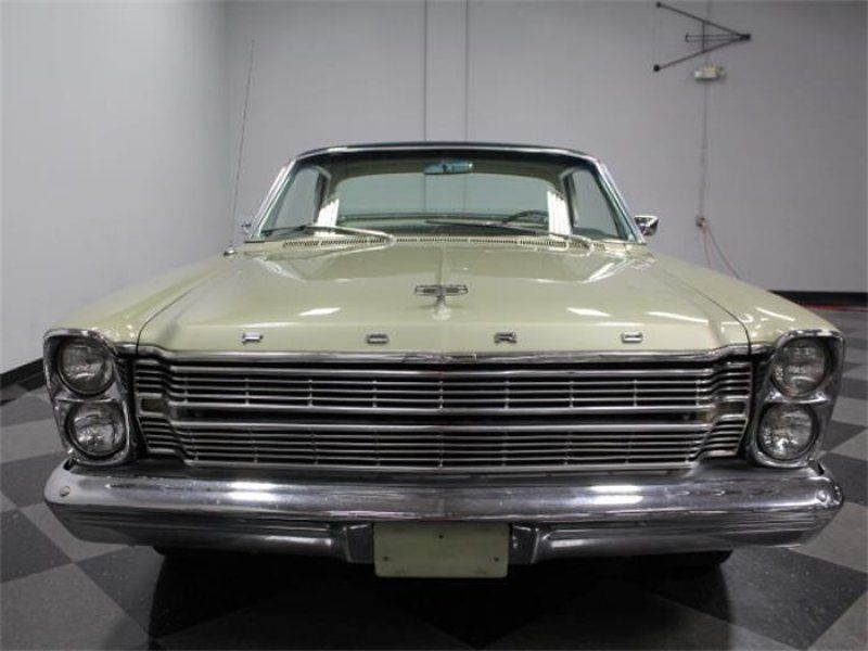 1966 Green Ford Galaxie