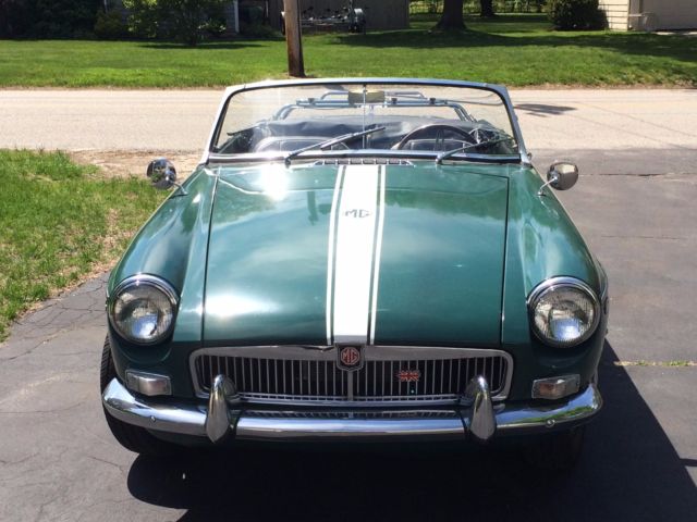 1966 Green MG MGB Convertible
