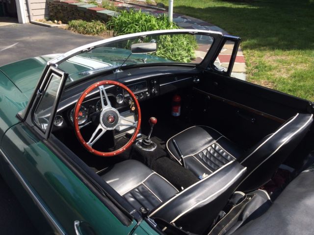 1966 Green MG MGB Convertible