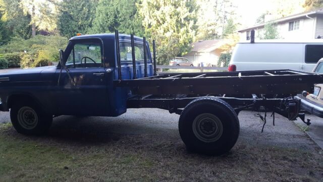 1967 Blue Ford F-250 Cab & Chassis