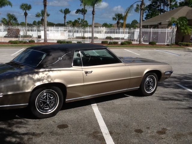1968 Gold Ford Thunderbird Coupe