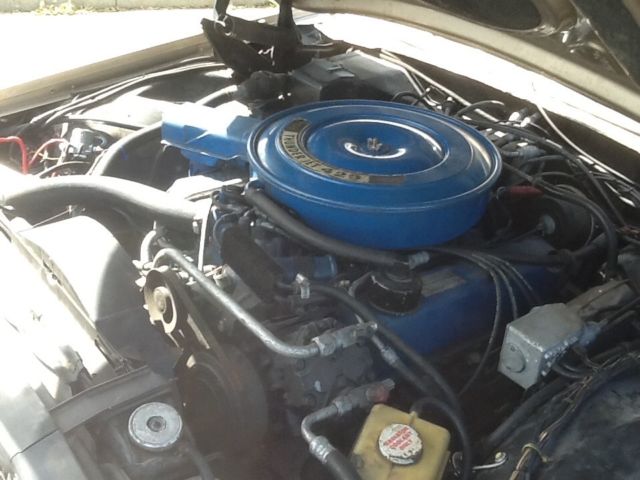 1968 Gold Ford Thunderbird Coupe