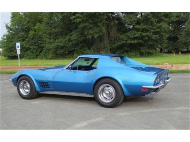 1970 Blue Chevrolet Corvette