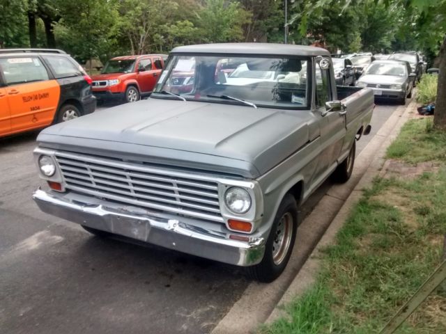 1970 Silver Ford F-100