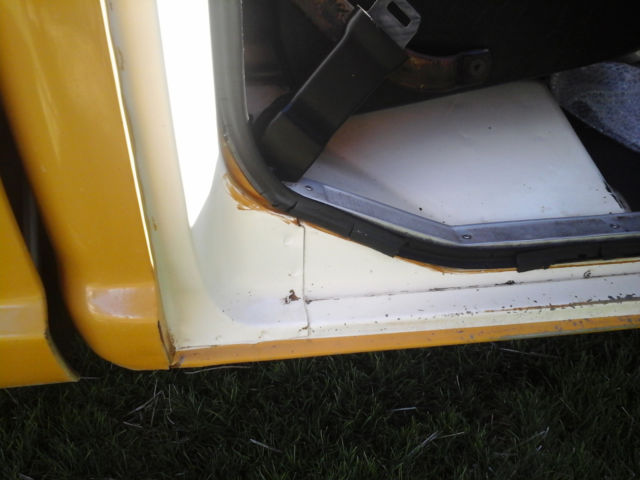 1971 Tow-tone white over mustard yellow Ford F-100 Standard Cab Pickup