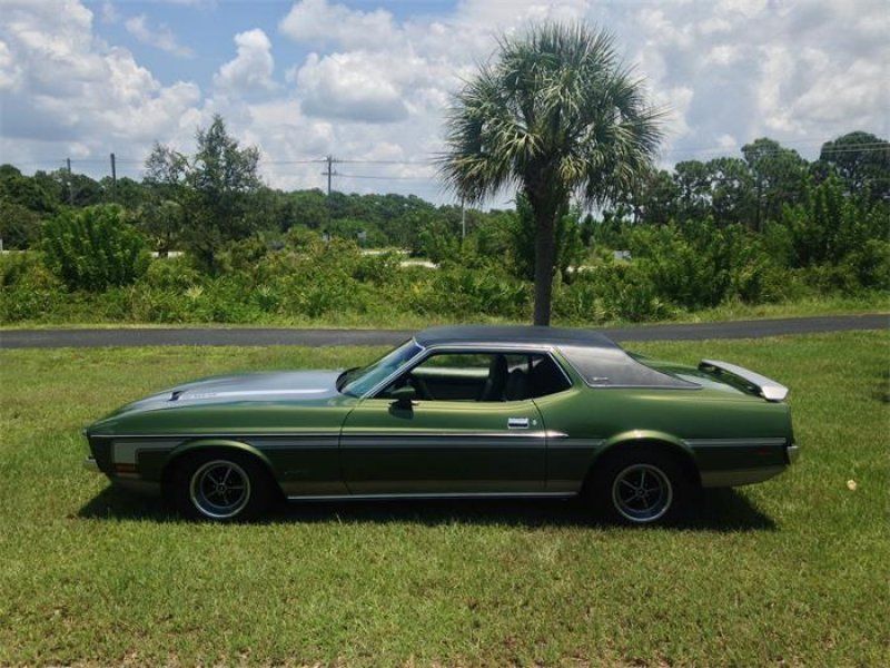 1972 Green Ford Mustang