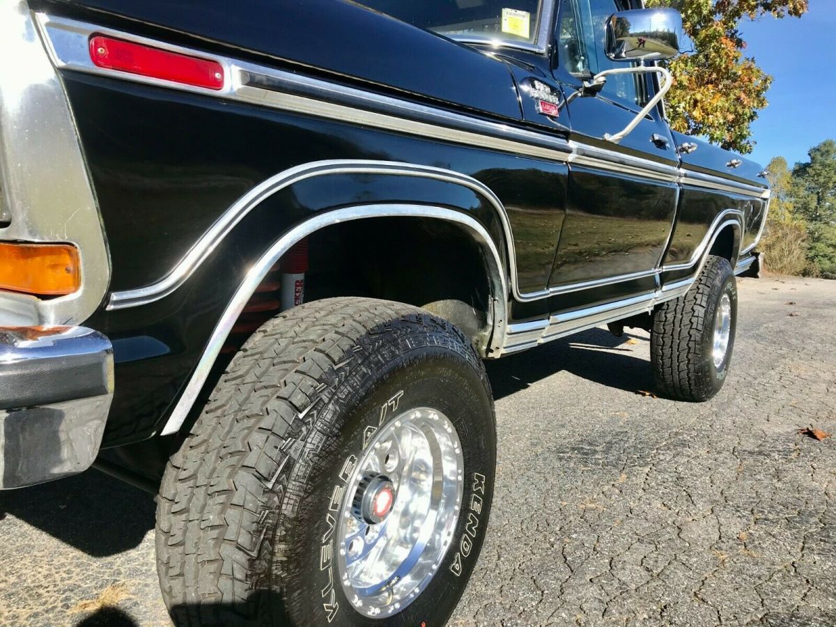 1974 Ford F-100 Standard Cab Pickup