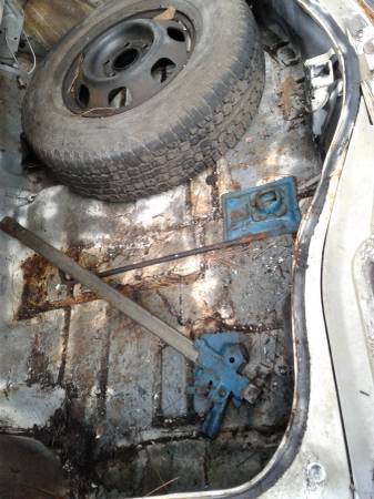 1977 White Oldsmobile Other Coupe