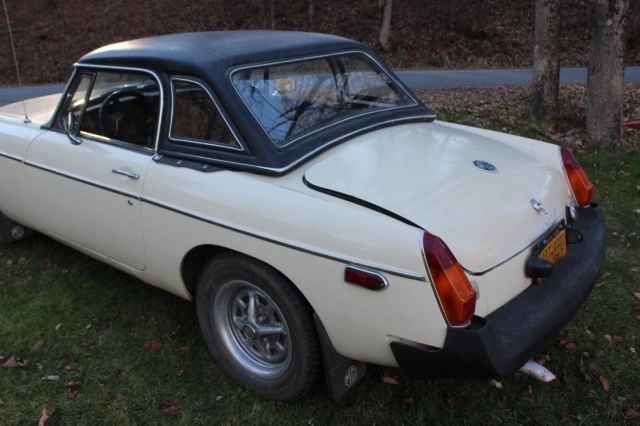 1978 Butter MG MGB Convertible