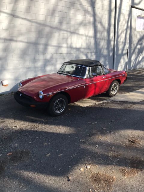 1979 Red MG MGB Convertible