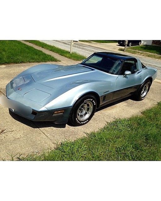1982 Blue Chevrolet Corvette Coupe
