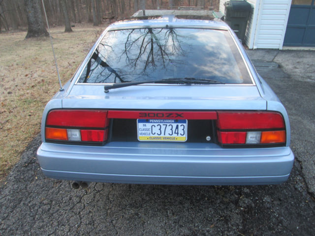 1985 Blue Nissan 300ZX Coupe