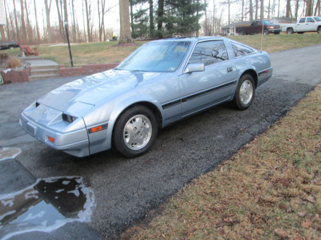 1985 Blue Nissan 300ZX Coupe