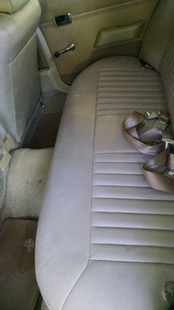 1986 Tan Ford Other Sedan