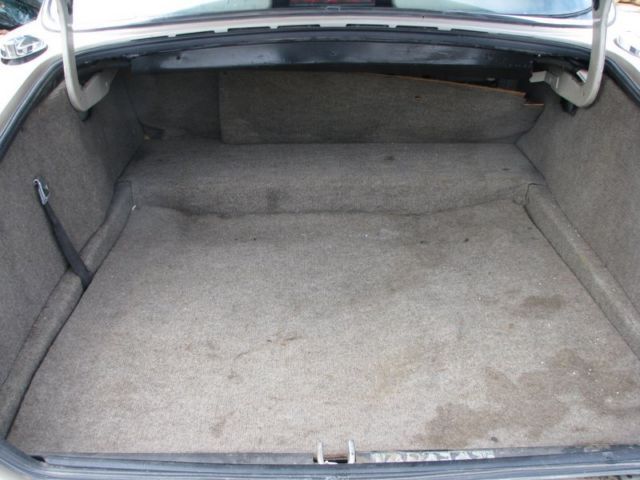 1986 Tan Jaguar XJ6 Sedan