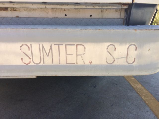 1987 White Dodge D150