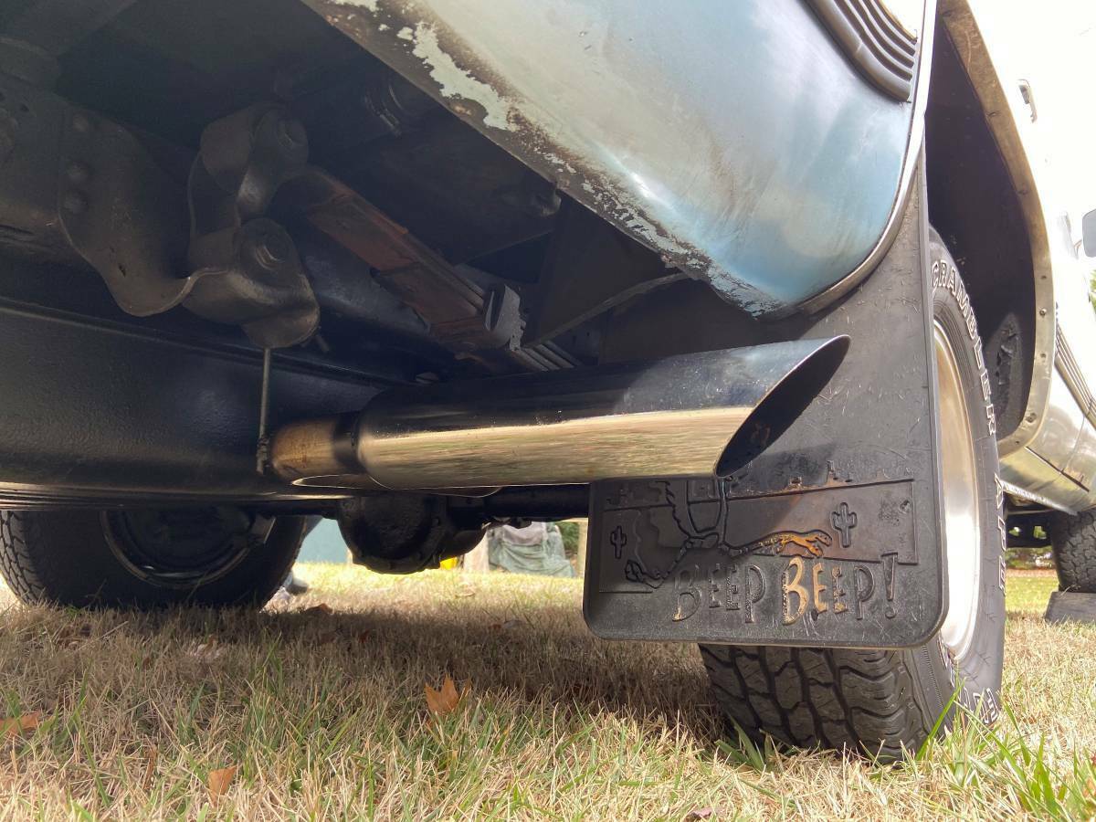 1990 Black Chevrolet Suburban SUV