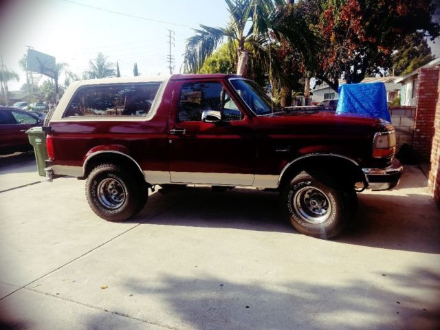 1993 Burgundy Ford Bronco SUV
