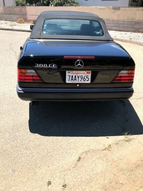 1993 Black Mercedes-Benz 300-Series Convertible