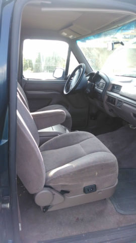 1994 White and Blue Ford Bronco SUV