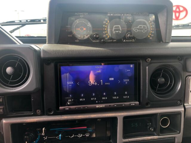 1992 White Toyota Land Cruiser SUV