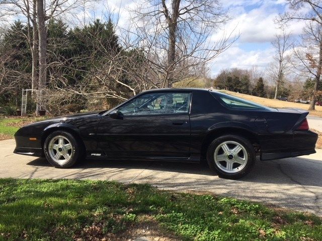 1991 Black Chevrolet Camaro Coupe