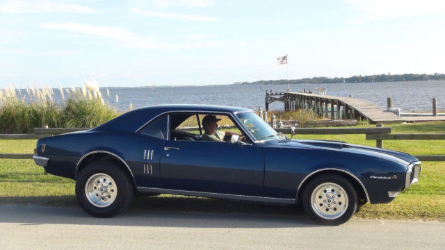 1968 Blue Pontiac Firebird Coupe