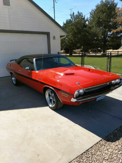 1970 Orange Dodge Challenger