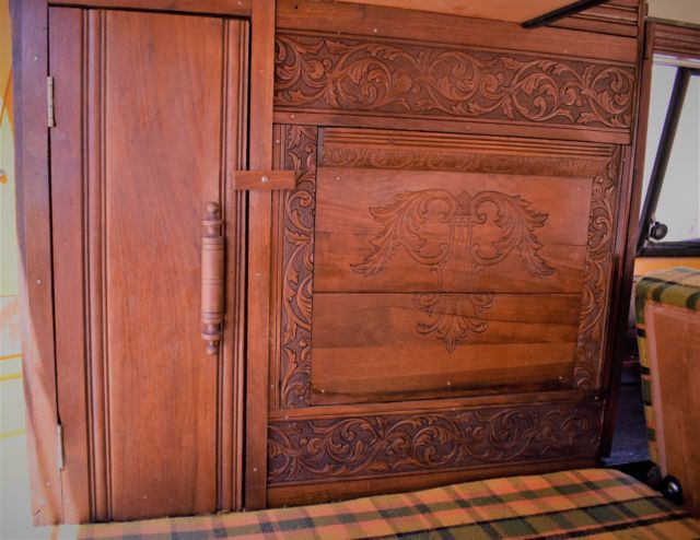 1976 Marigold Volkswagen Bus/Vanagon Pop-top, 2 level camper bus