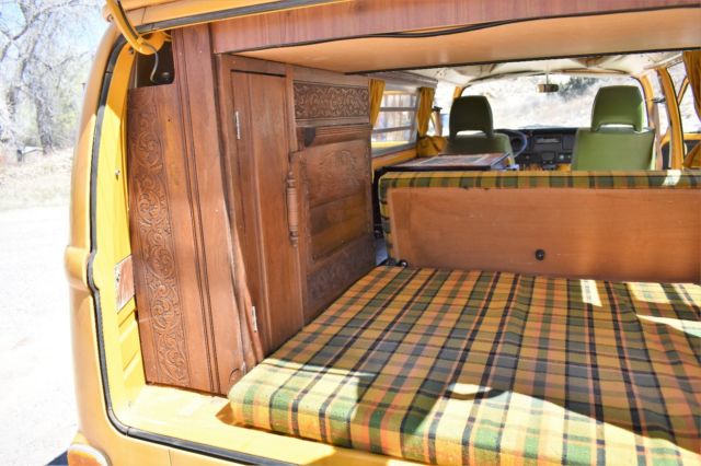 1976 Marigold Volkswagen Bus/Vanagon Pop-top, 2 level camper bus