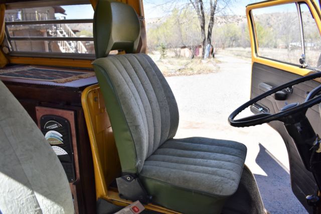 1976 Marigold Volkswagen Bus/Vanagon Pop-top, 2 level camper bus