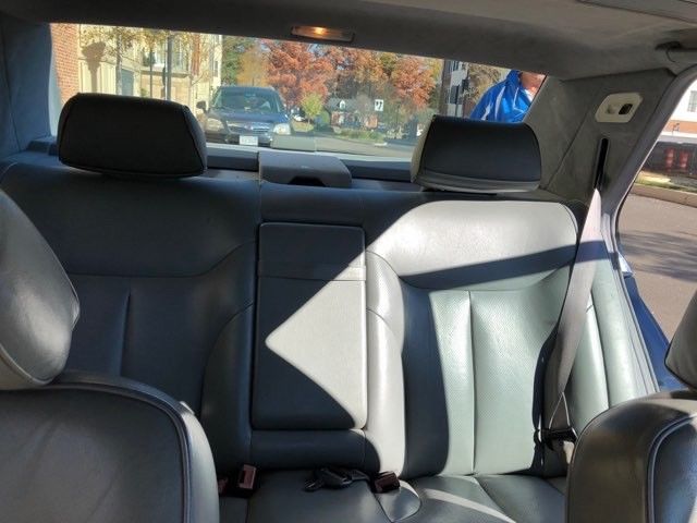 1993 Black Mercedes-Benz 300-Series Sedan