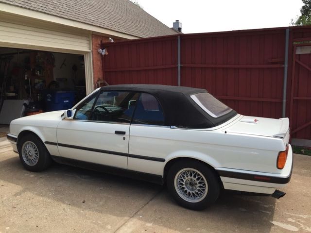 1991 White BMW 3-Series Convertible