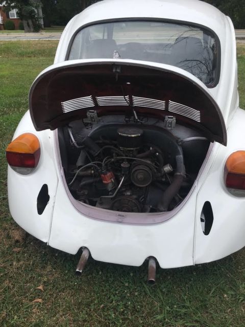 1974 White Volkswagen Beetle - Classic Coupe