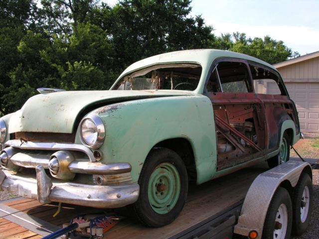 1951 Ford Country squire Woodie