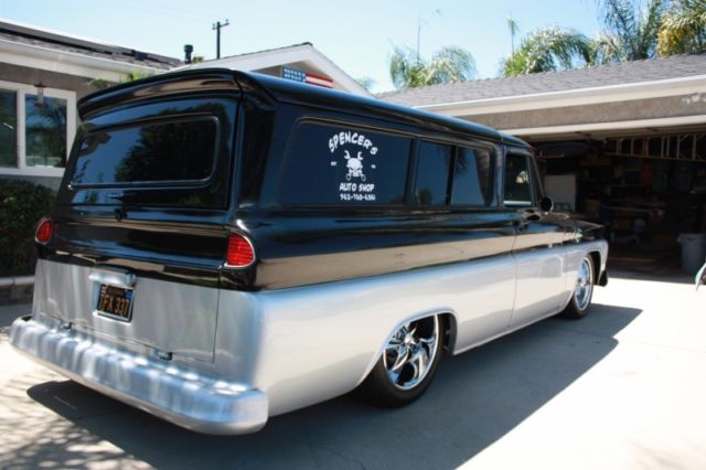 1966 Black/Silver GMC Suburban SUV