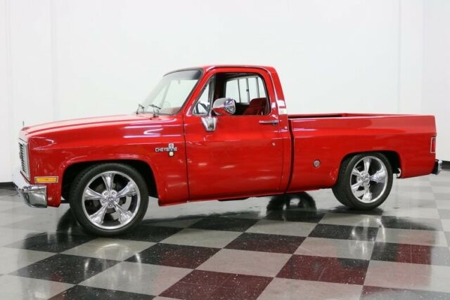 1988 Red Chevrolet C/K Pickup 1500 Pickup Truck