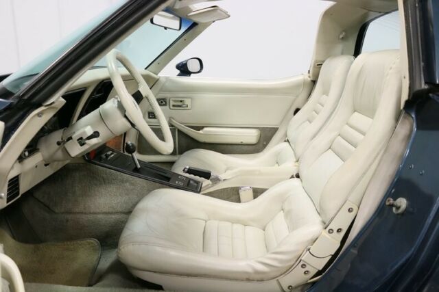 1980 Blue Chevrolet Corvette Coupe