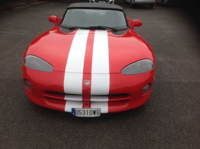 1992 Red Dodge Viper Convertible