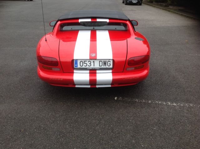 1992 Red Dodge Viper Convertible