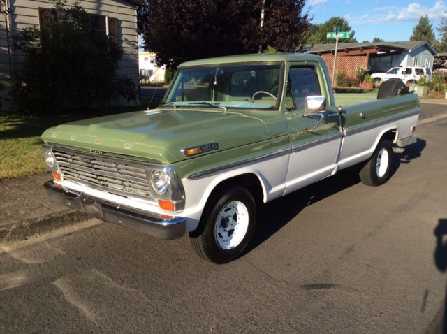 1968 Ford F-100 Standard Cab Pickup