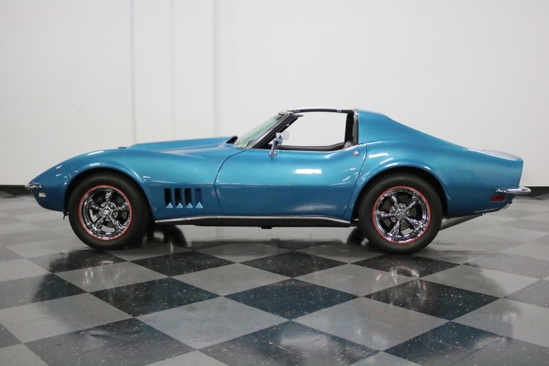 1968 Blue Chevrolet Corvette Coupe