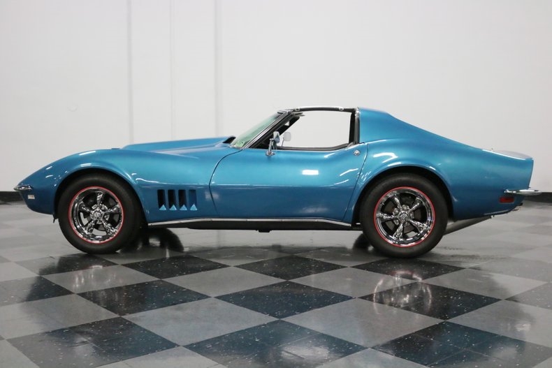 1968 Blue Chevrolet Corvette Coupe