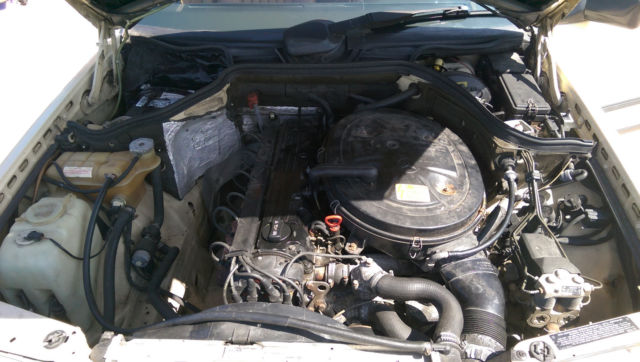 1987 Beige Mercedes-Benz 300-Series 4 door