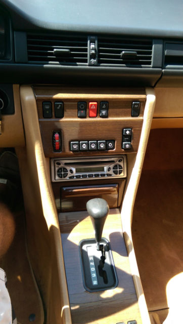 1987 Beige Mercedes-Benz 300-Series 4 door