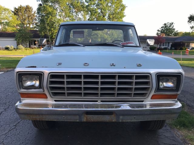1979 Blue Ford F-250