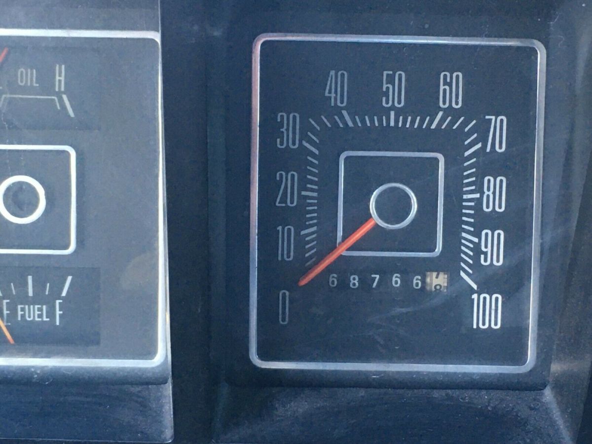 1974 Ford F-100 Standard Cab Pickup