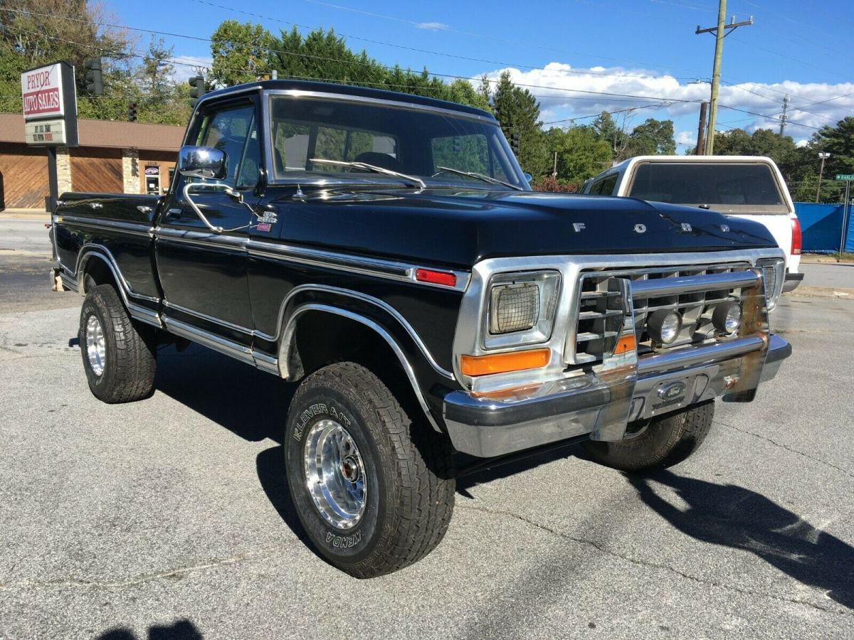 1974 Ford F-100 Standard Cab Pickup