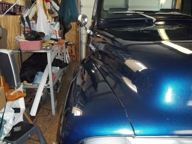 1954 Midnight Blue Ford F-100 Cab & Chassis